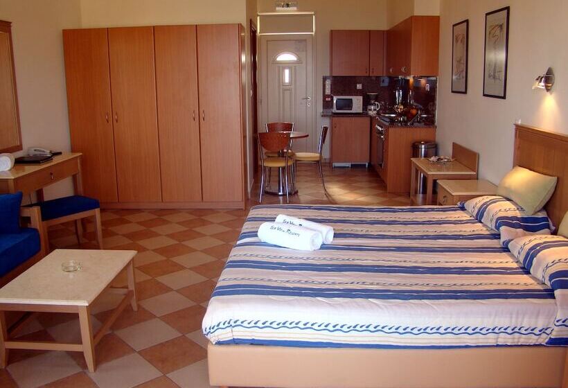 استوديو  سوبيريور مطل على الحديقة, Sea View Resorts & Spa