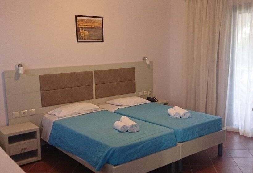 اتاق استاندارد, Skiros Palace