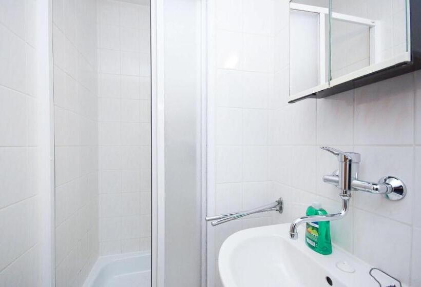 חדר סטנדרט, Sport Hotel Gejzirpark