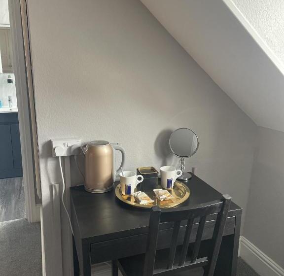 غرفة قياسية, The Fountain Inn & Riverside Restaurant