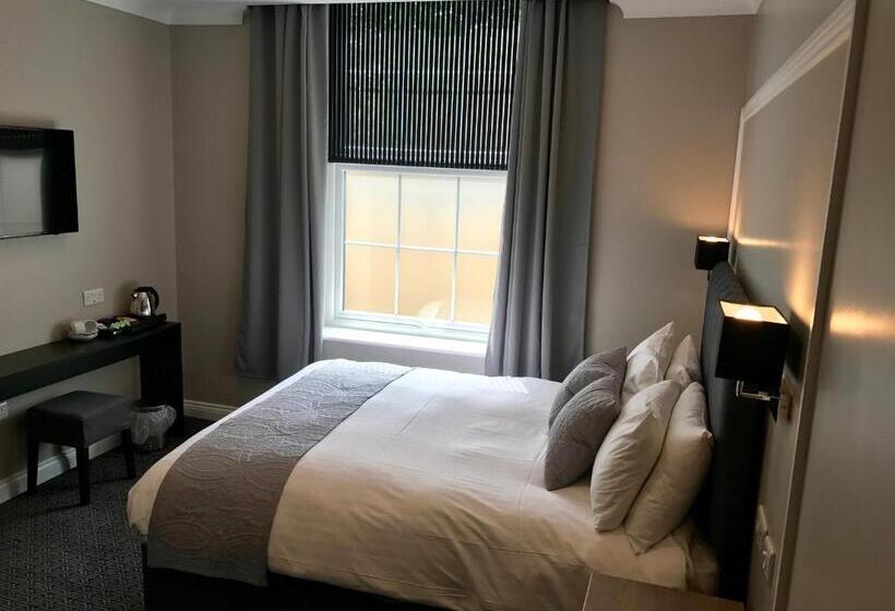 デラックスルーム, The Raven