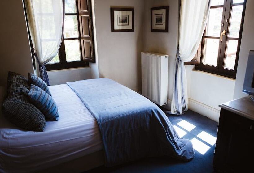 חדר סטנדרט, Trikolonion Country Stemnitsa