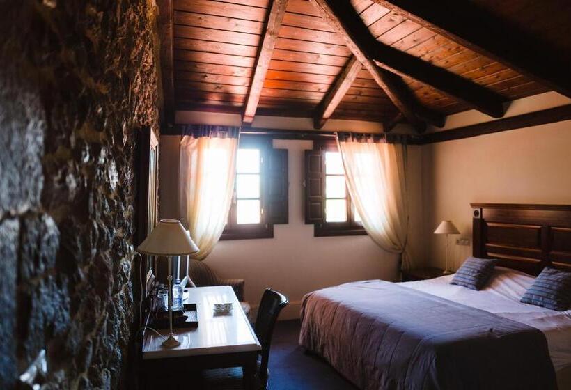 חדר סטנדרט, Trikolonion Country Stemnitsa