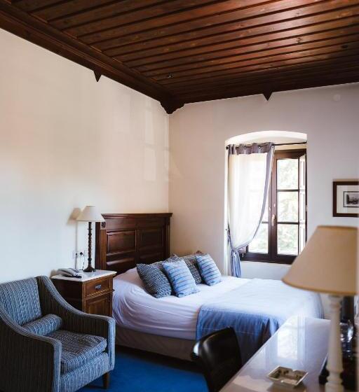 חדר סטנדרט, Trikolonion Country Stemnitsa