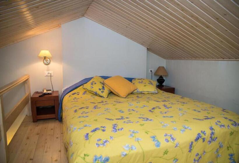 منزل صغير قياسى غرفة نوم واحدة, Maritsas Hotel & Suites