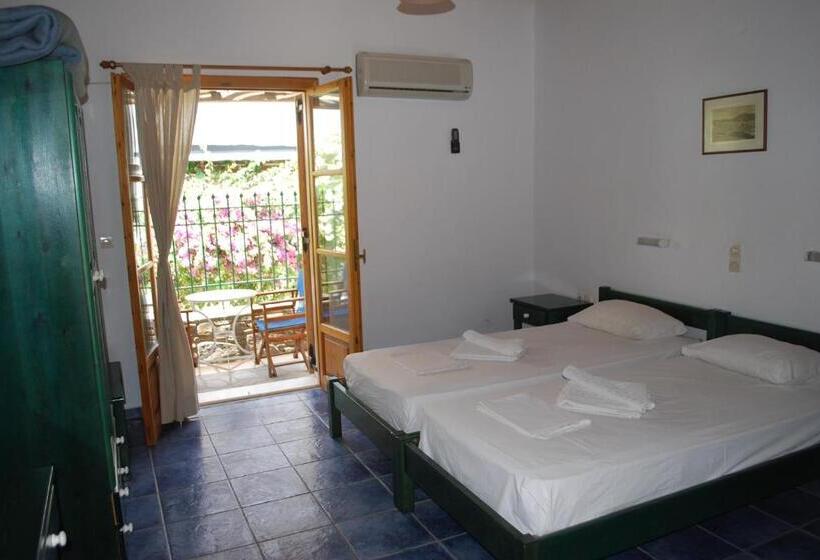 اتاق استاندارد, Siroco S Rooms And Studios