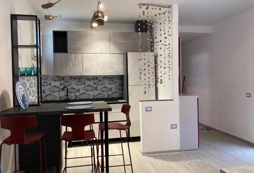 דירת חדר נוף לים, Baia Toscana