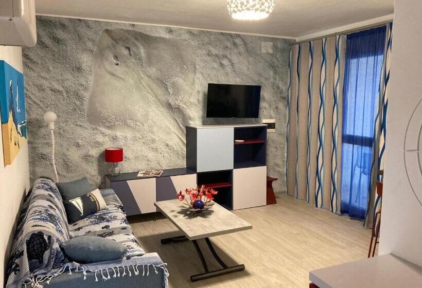 דירת חדר נוף לים, Baia Toscana