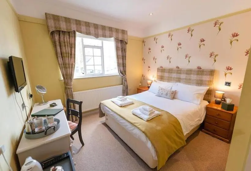 Standard Plus -huone, Fox And Hounds Llancarfan