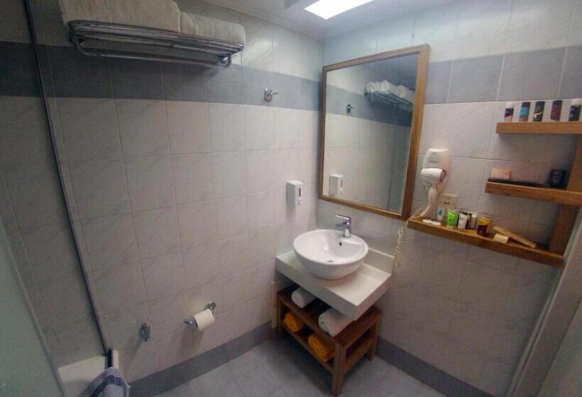 Люкс, Elmi Beach Hotel & Suites