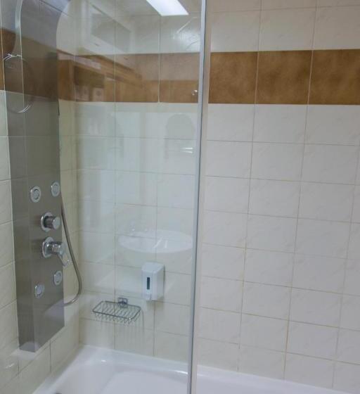 Люкс, Elmi Beach Hotel & Suites