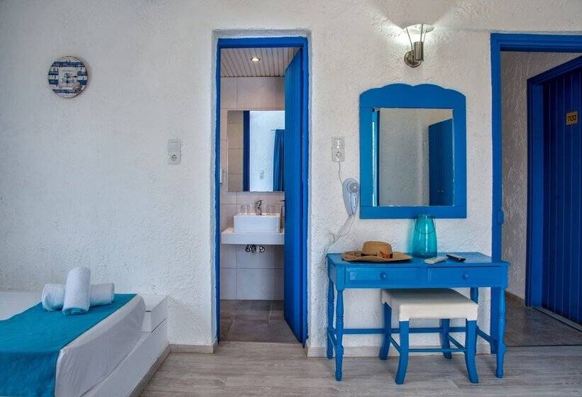 Семейный Номер, Elmi Beach Hotel & Suites