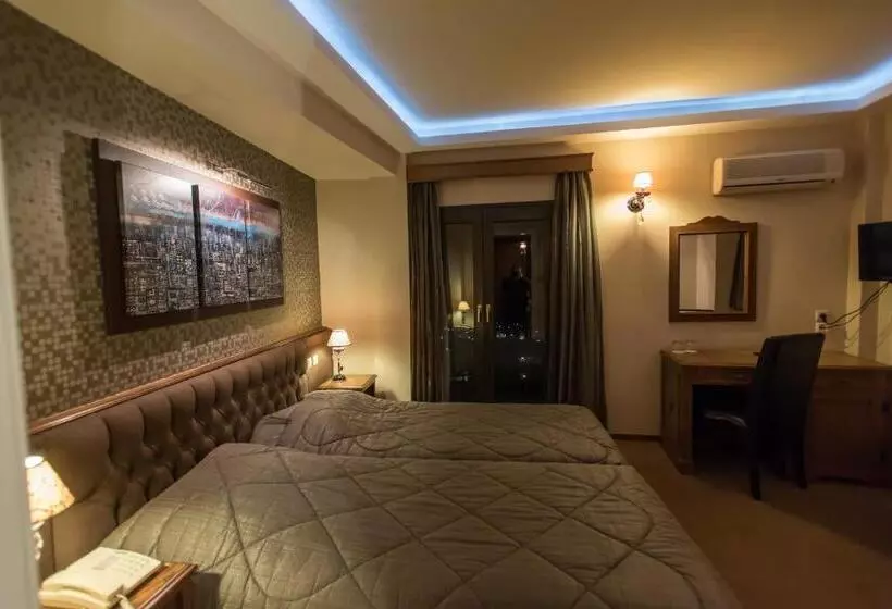 Chambre Supérieure, Anesis