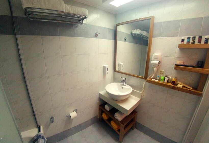 Люкс, Elmi Beach Hotel & Suites