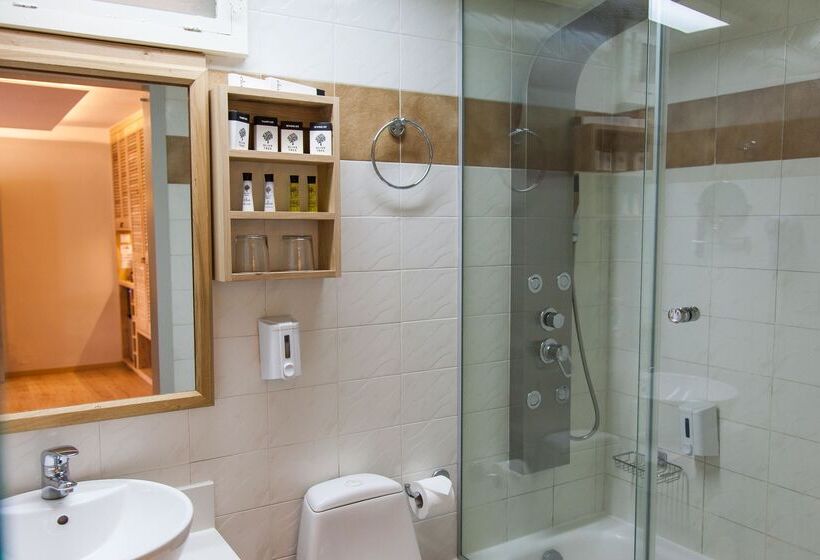 Люкс, Elmi Beach Hotel & Suites