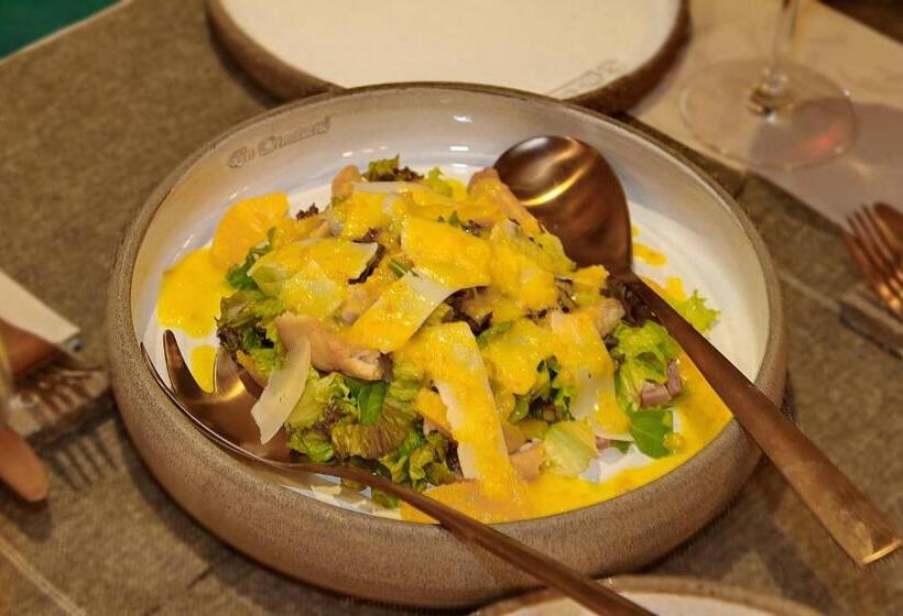 חדר דלוקס, En Dimitsani