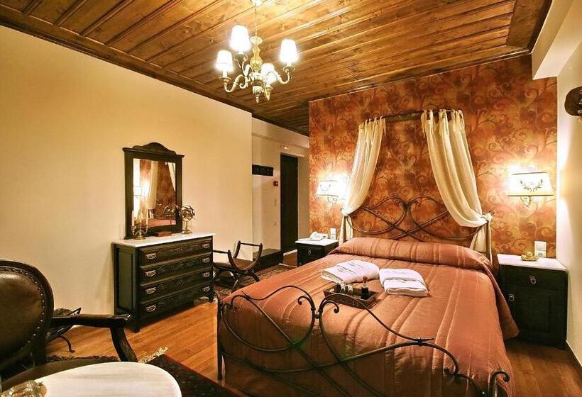 חדר דלוקס, En Dimitsani