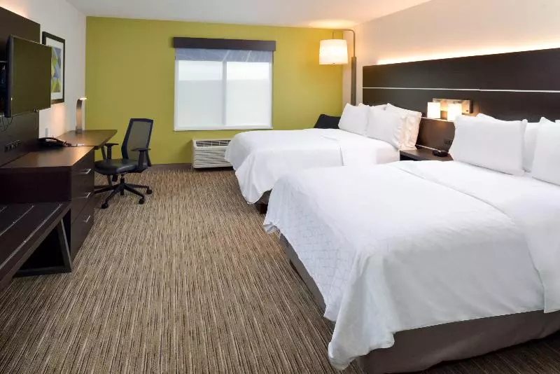 スタンダードルーム, Holiday Inn Express & Suites Pueblo, An Ihg