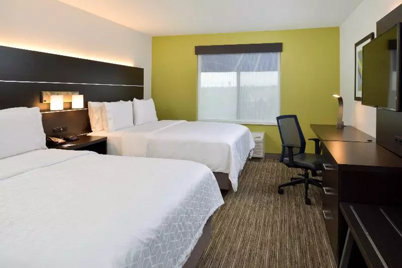 スタンダードルーム, Holiday Inn Express & Suites Pueblo, An Ihg