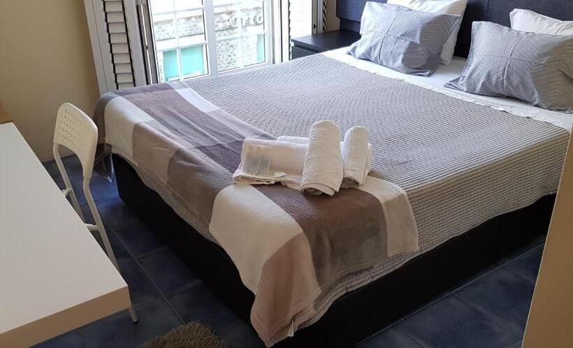 스탠다드 룸, Leao De Ouro