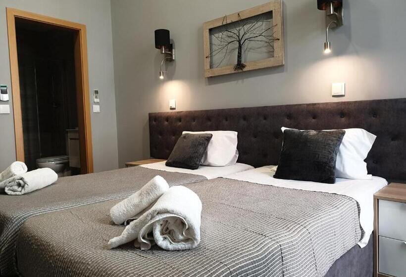 스탠다드 룸, Leao De Ouro