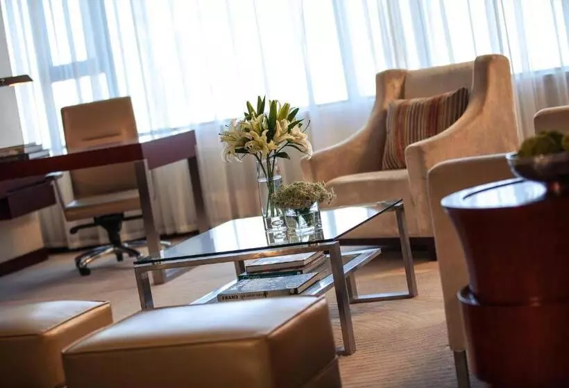 Sviitti King-vuode, Renaissance Tianjin Lakeview