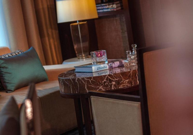 Номер Deluxe Кровать Кинг, Renaissance Tianjin Lakeview