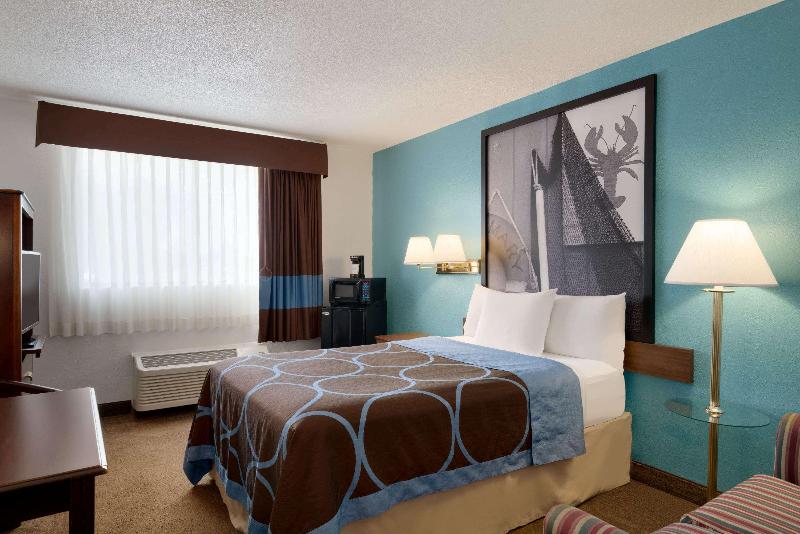 标准单人间, The B Kobe