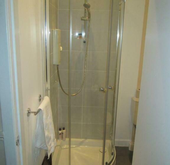 标准单人间, Laird And Dog Inn