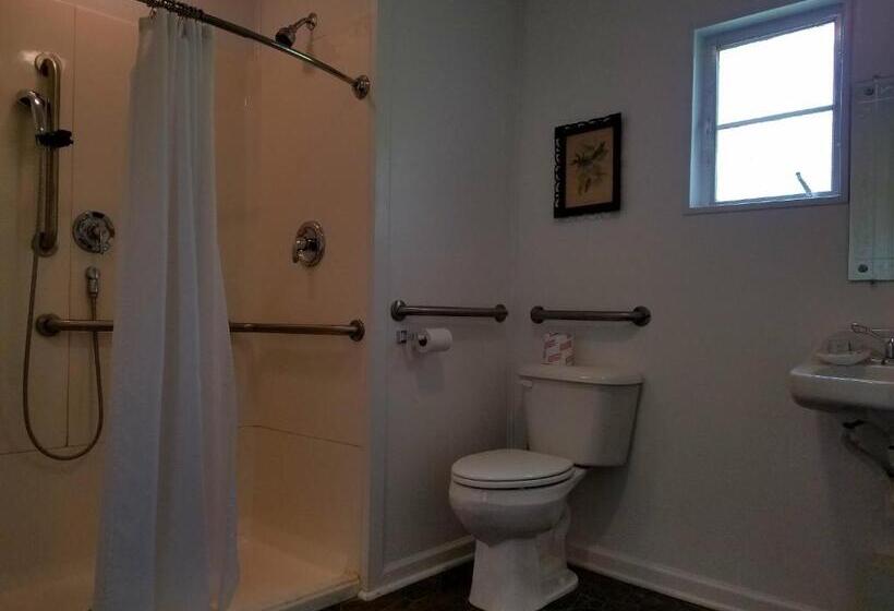 スタンダードルーム, Roseloe Motel