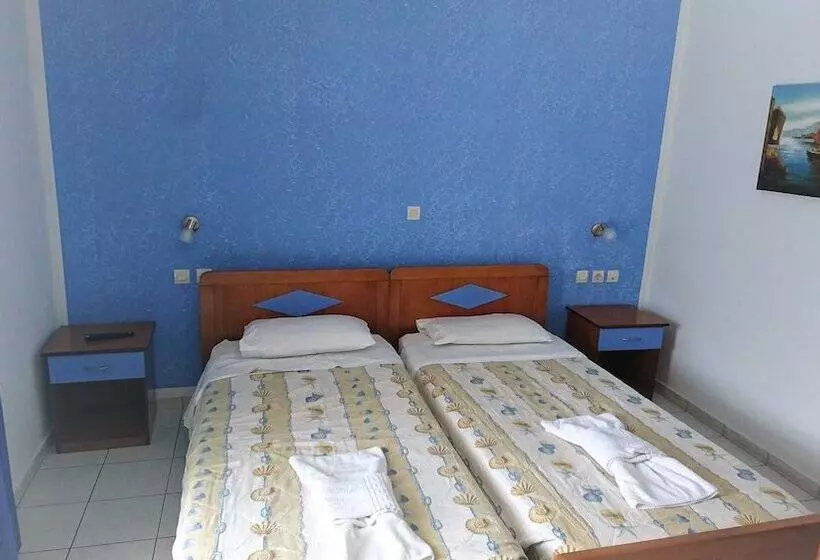 Appartement 1 Chambre Vue Piscine, Christakis