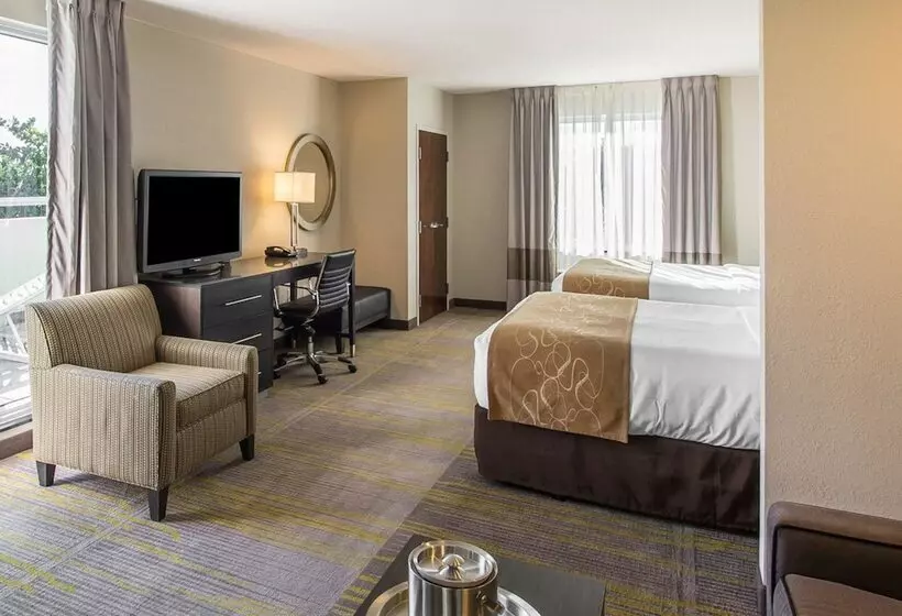 スーペリアースイート, Comfort Suites Miami Airport North