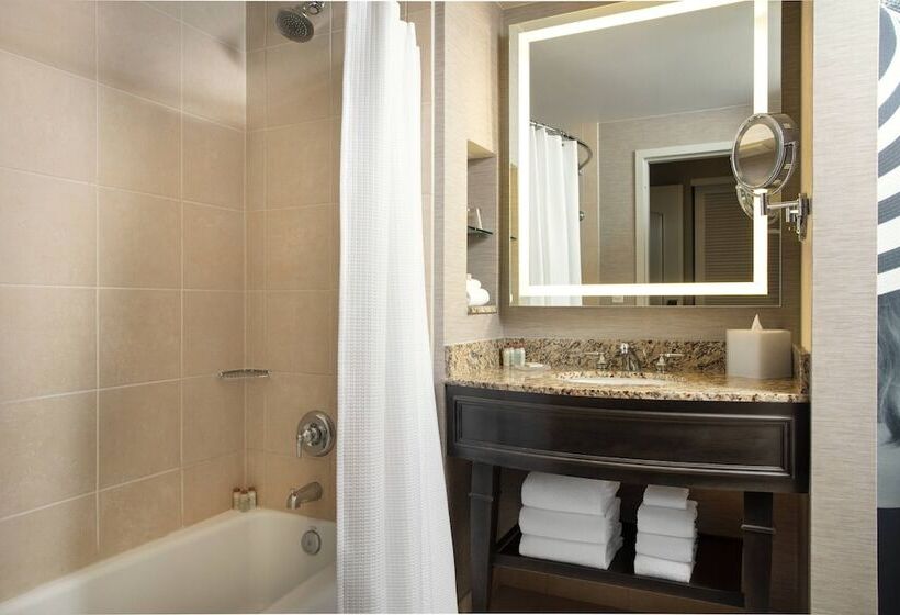 חדר אקזקיוטיב, Renaissance Tampa International Plaza