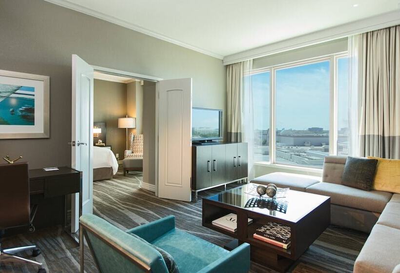 סוויטה אקזקיוטיב, Renaissance Tampa International Plaza