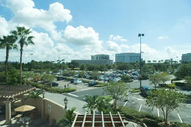 キングサイズベッドのスタンダードルーム, Renaissance Tampa International Plaza