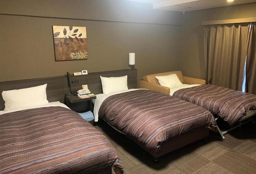 Номер Стандарт Трехместный, Route Inn Kumamoto Ekimae