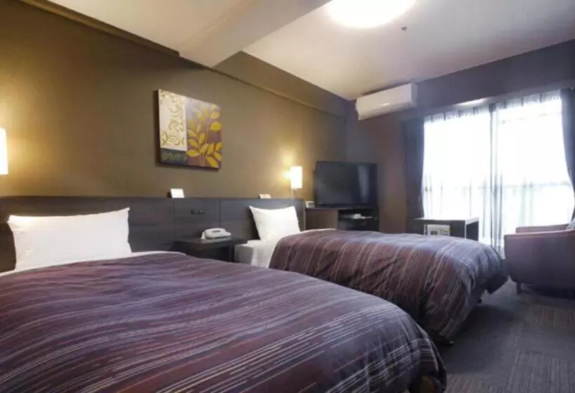 Superior-huone, Route Inn Kumamoto Ekimae
