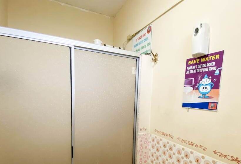 اتاق استاندارد, Tamarindo Hostel