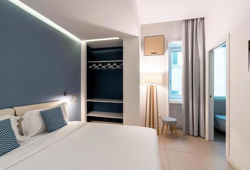 اتاق کلاسیک, Starhost Petit B&b