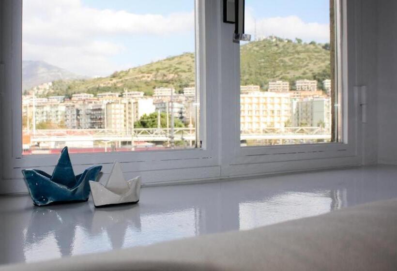 اتاق کلاسیک, Starhost Petit B&b