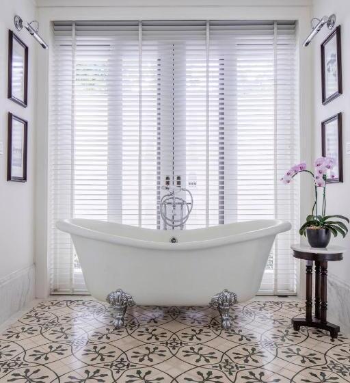 Люкс Кровать Кинг, 137 Pillars House