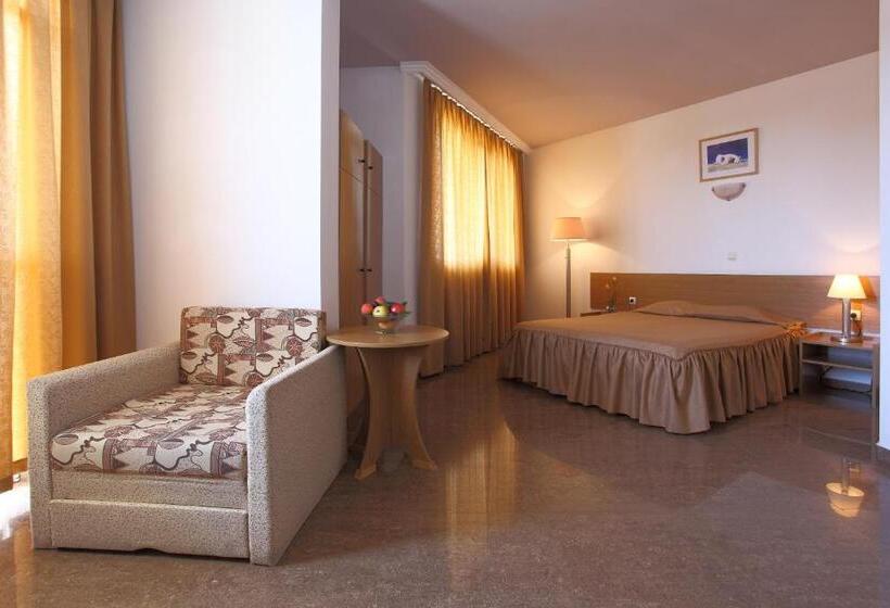 اتاق استاندارد یک نفره, Aurora