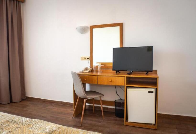 اتاق استاندارد یک نفره, Aurora