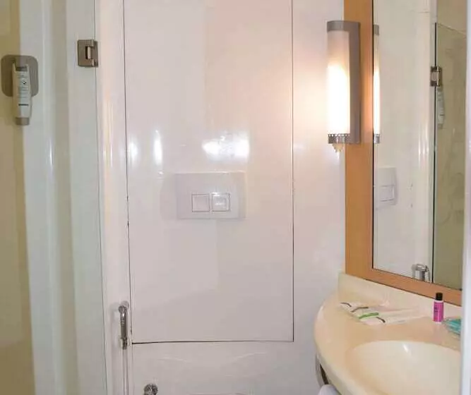 スタンダードルーム, Ibis Bengaluru Hosur Road   An Accor Brand