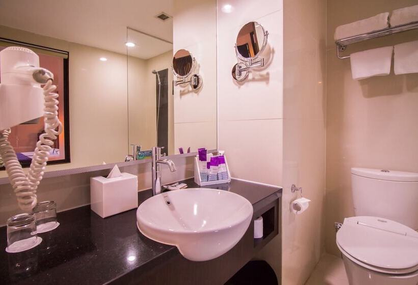 디럭스 룸, Mercure Pontianak City Center