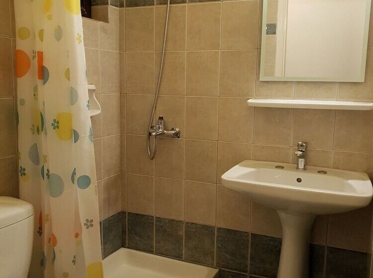 스탠다드 룸, Morfeas