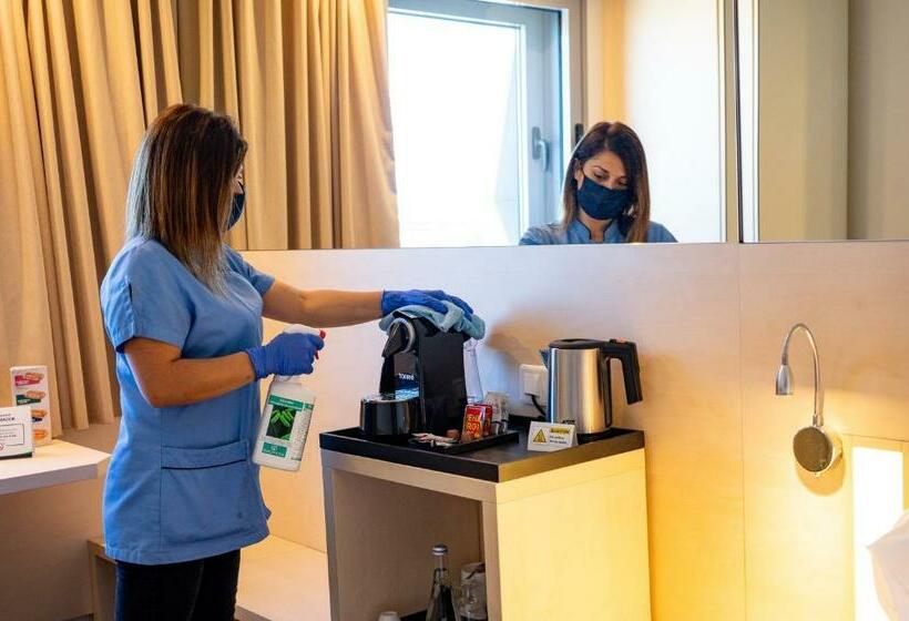 Номер Премиум, Park Hotel Porto Aeroporto