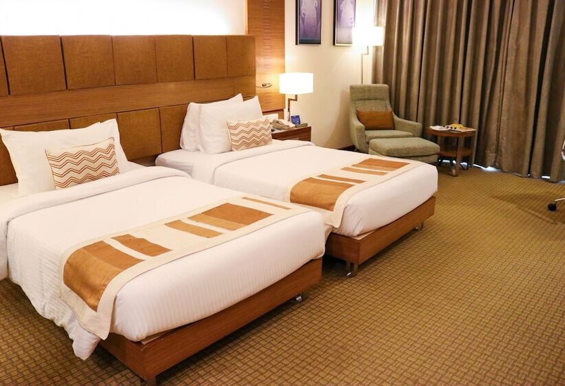 비즈니스룸, Radisson Blu Hotel, Greater Noida