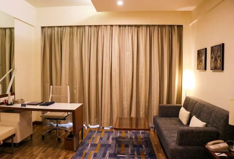 ビジネスルーム, Radisson Blu Hotel, Greater Noida