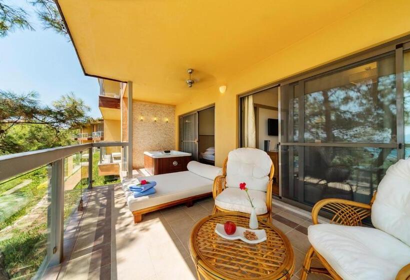 سوییت با چشم‌انداز دریا, Robinson Sarigerme Park   All Inclusive